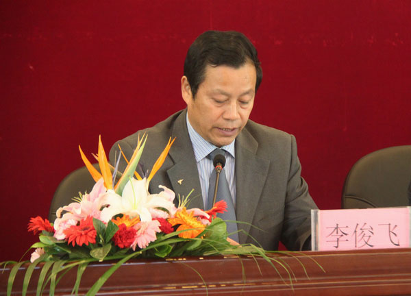 西昌学院成功举行2012届毕业生冬季校园双选会